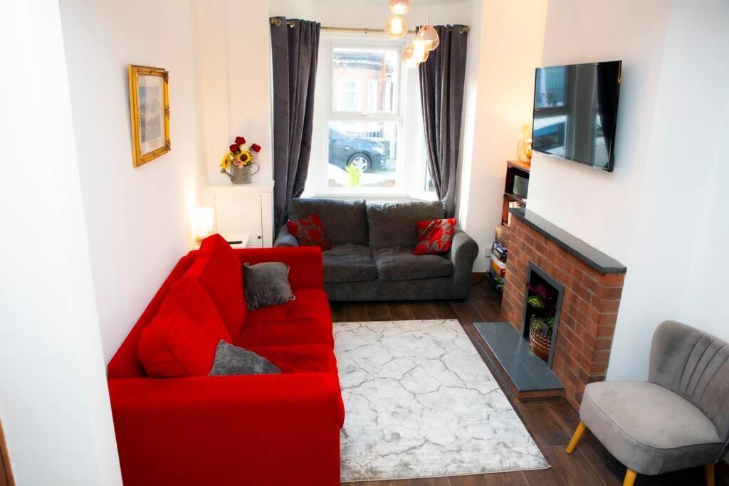 Cheerful 2 Bedroom House In The Heart Of Belfast Exteriör bild